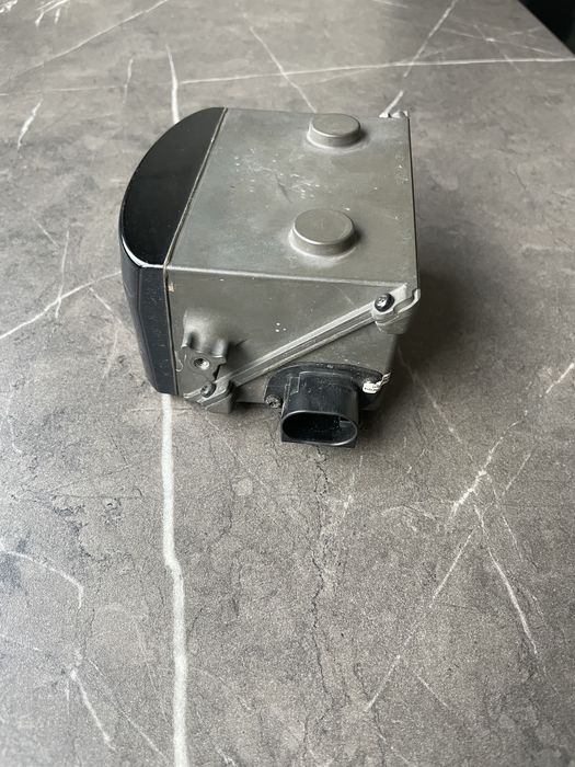 Radar senzor distronic acc Audi A6 A7 C8 4K