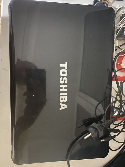 Ноутбук Toshiba