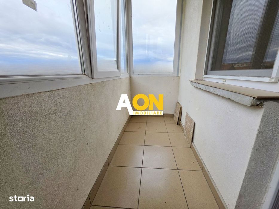 Apartament 2 camere, etaj 1, decomandat, 57 mp utili, 2 balcoane, boxa