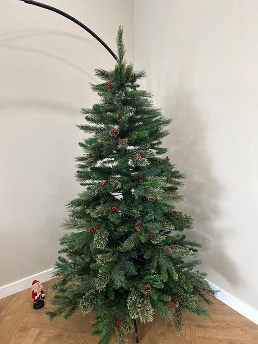Ёлка искусственная