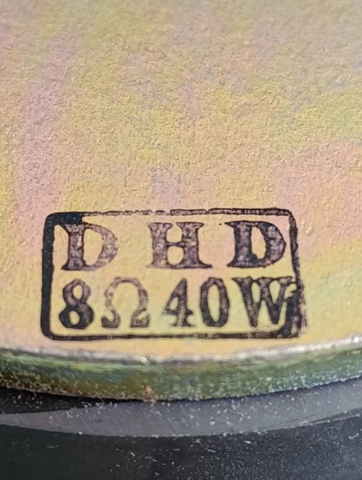 Динамик нискочистотный (басы)