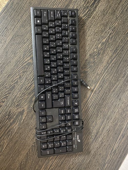 Продам блютуз клавиатуру