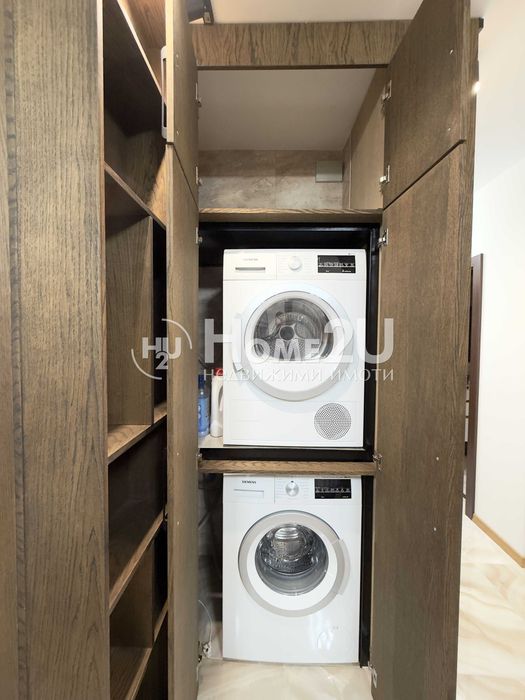 Продава се Тристаен апартамент в София, Витоша - 110 кв.м за 3182 €/кв.м - Снимка #11