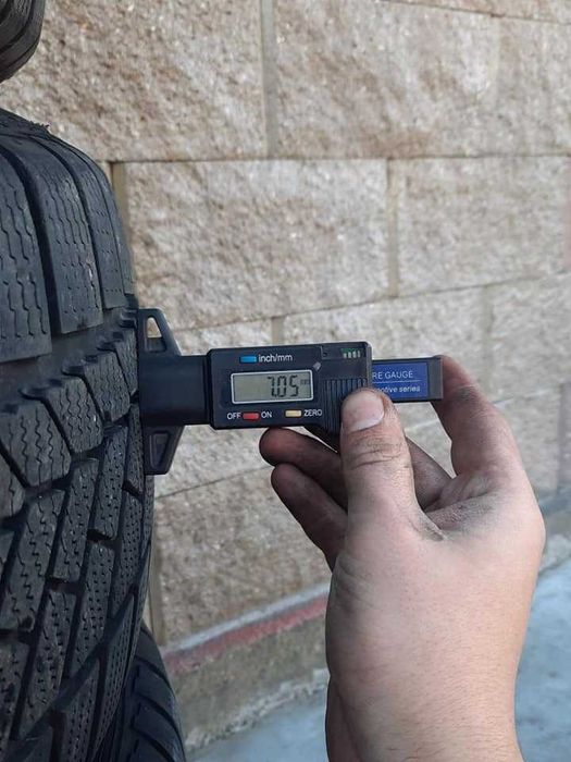 4 Броя 225/55/16 Continental 2x7mm 2x5,2mm RunFlat