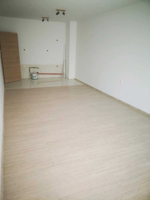 Продава се Двустаен апартамент в Пловдив, Гагарин - 54 кв.м за 860 €/кв.м - Снимка #2