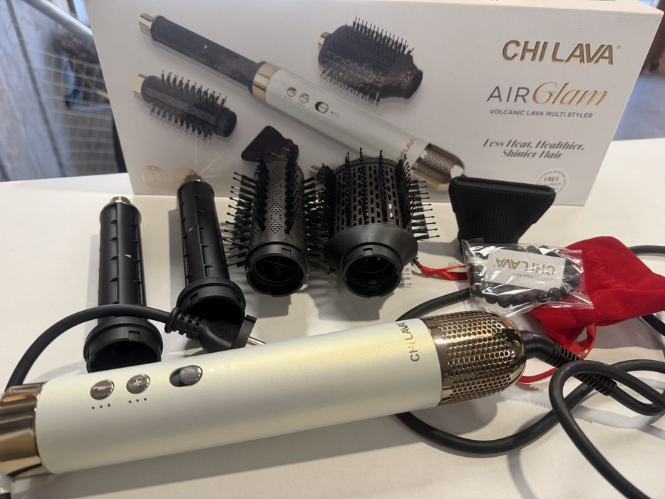 Мултистайлър CHI LAVA AirGlam Volcanic Lava Multi Styler – използван броени пъти, като нов!