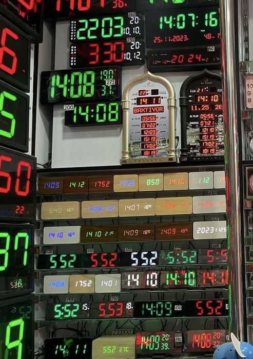 Turli turdagi led soatlar