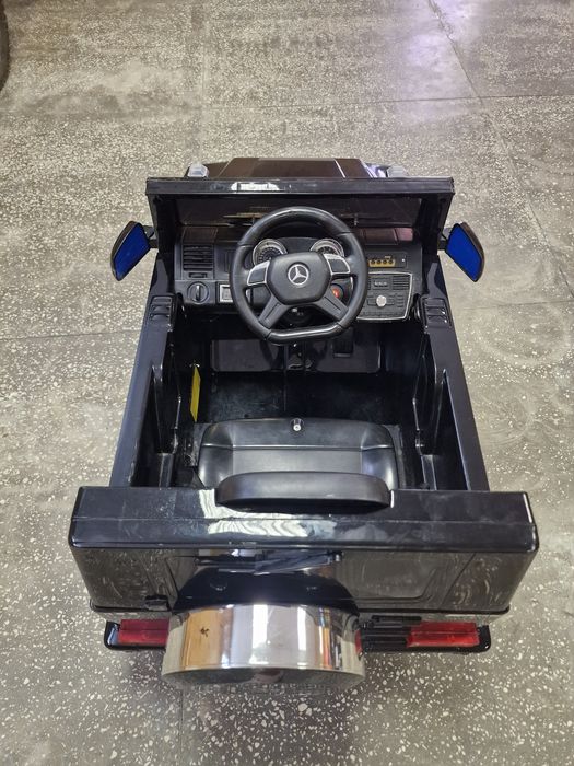 Детский автомобиль