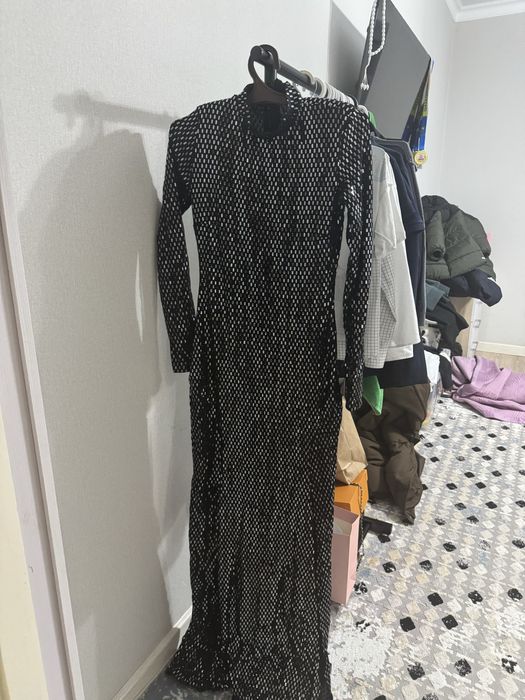 Продам шикарные платья