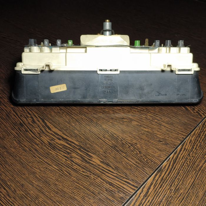 Приборная панель Opel Kadett E