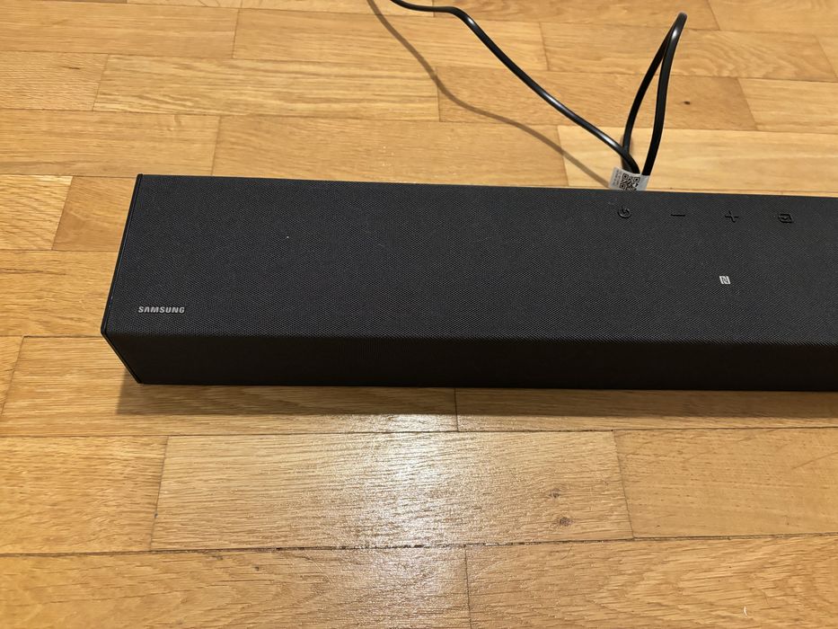 Soundbar Samsung B-Series HW B400F Model 205