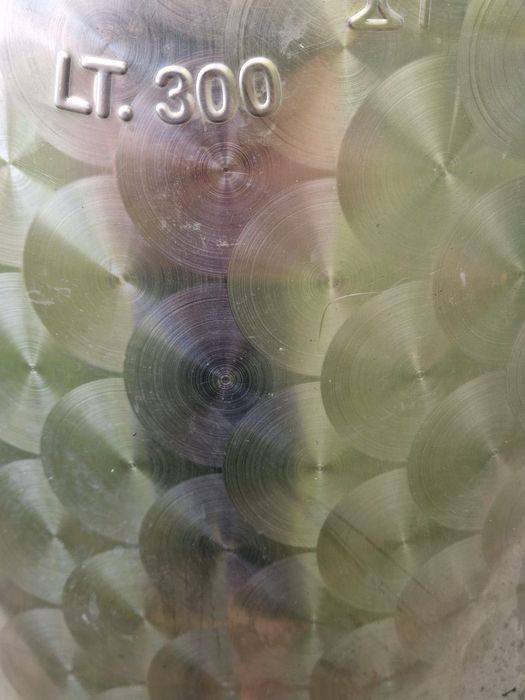 Vand 2 bazine de inox 300 litri