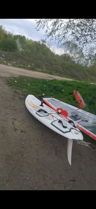 Уиндсърф дъска Fanatic Hawk 123l