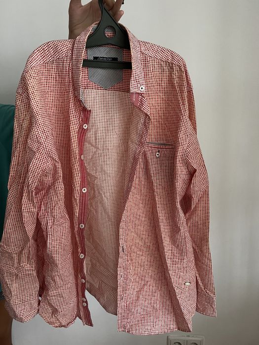 Продам мужские рубашки