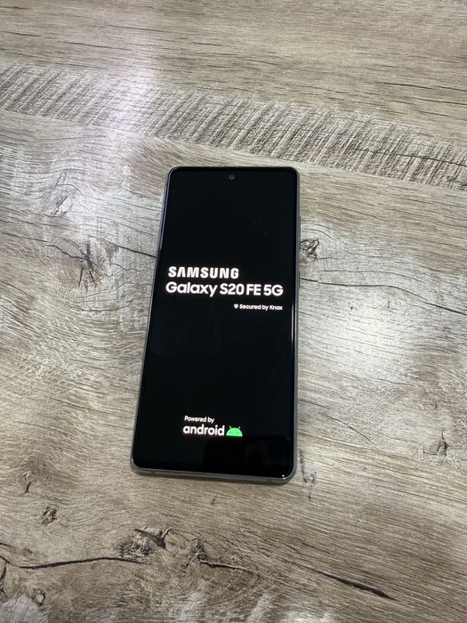 samsung s20fe holati yaxshi 8/128gb