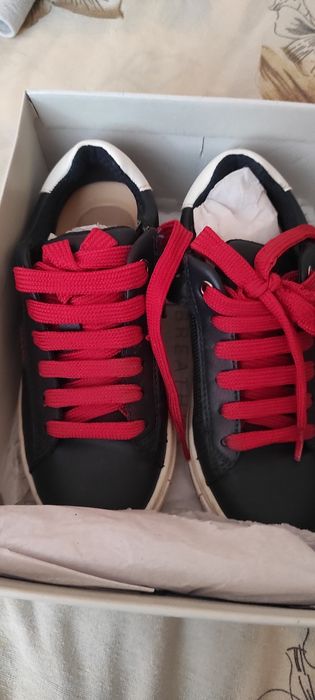 Детски обувки, маратонки.