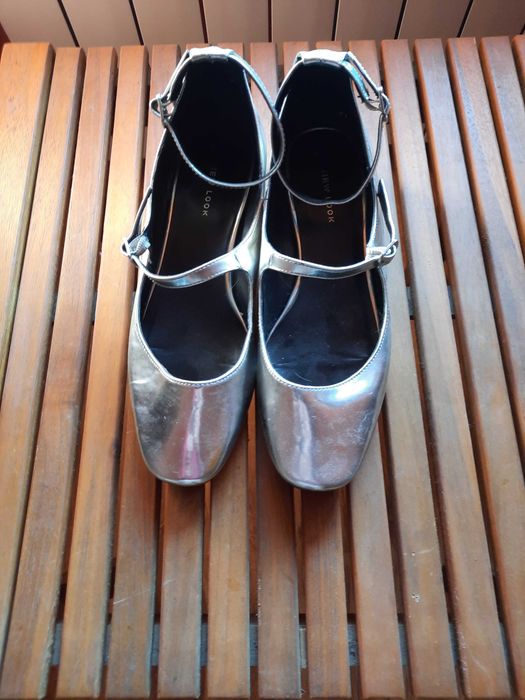 Сникърси марка Ted baker ,41 номер