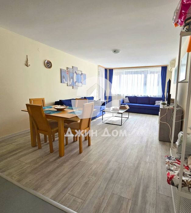 Апартамент с ЧАСТИЧНА ГЛЕДКА МОРЕ в Марина Вю Форт Бийч, Елените