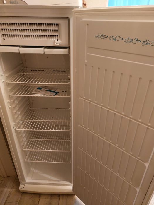 Морозильная камера. Стинол.