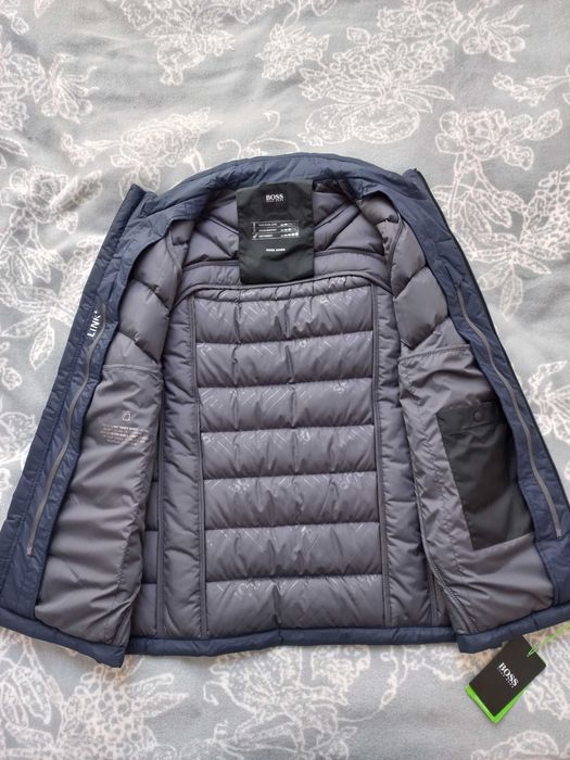 Vesta HUGO BOSS marime xl