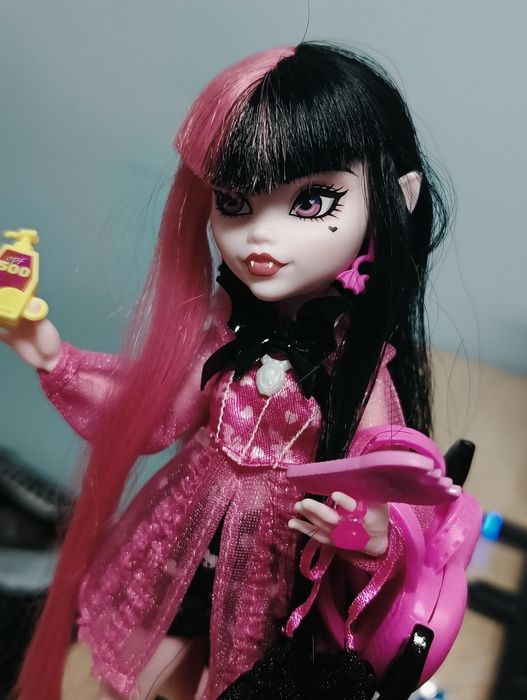 Monster high кукла