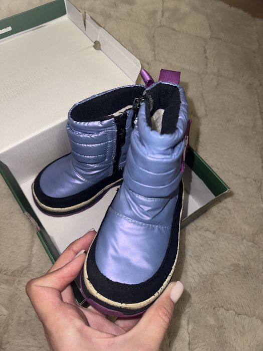 Продам зимние ботиночки