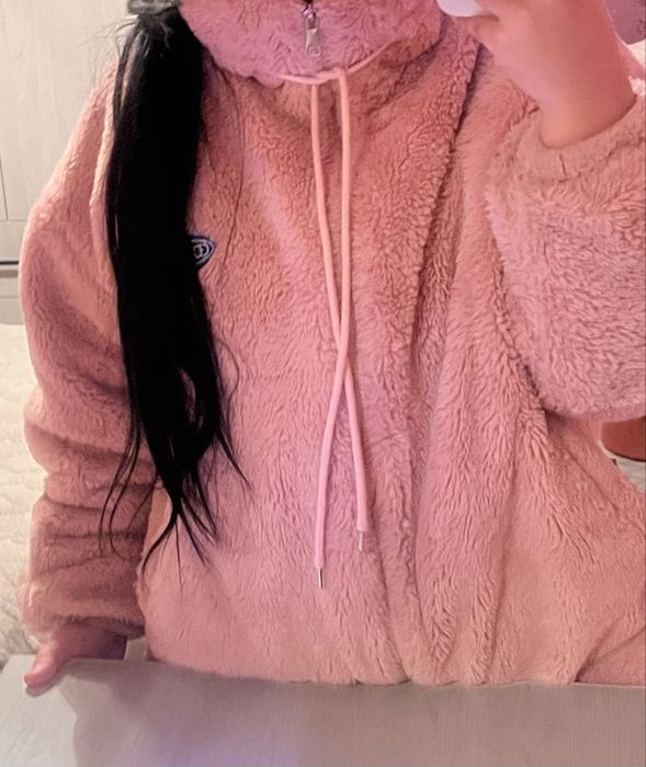 Куртка тёплая красивая