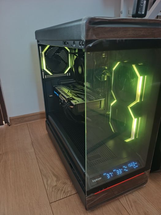 Vând PC Gaming Ryzen 5500 +16gb RAM+placa video la alegere