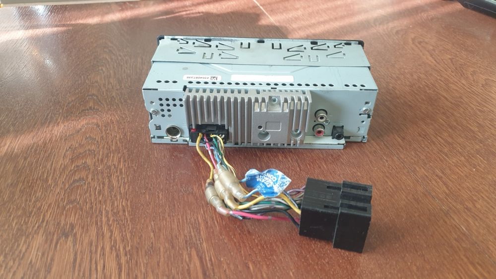 Авто плеър радио музика за кола Pioneer Пионер  USB AUX Bluetooth