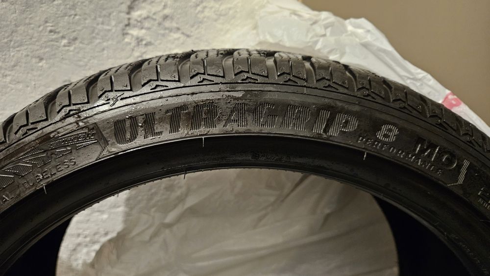 Good Year Performance 8 225/40/18