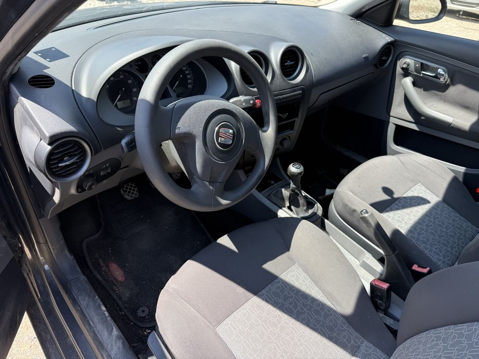 Seat Ibiza 1.2 бензин НА ЧАСТИ