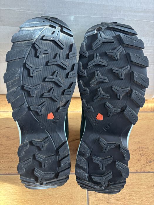 Ghete damă pt drumetie si trekking QUECHUA Decathlon nr 40