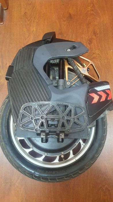 Моноколесо Kingsong  s18