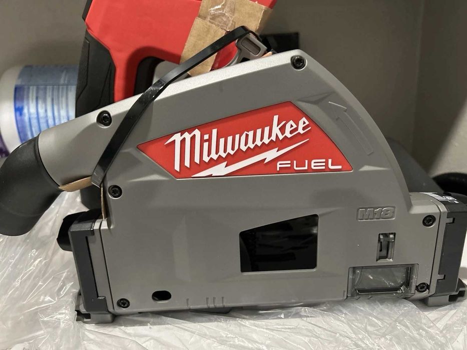 Milwaukee M18FPS55-0 Fierăstrău circular 55 mm compatibil șină ghidare