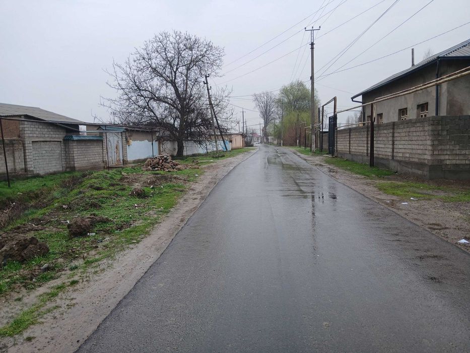 Ер сотилади М-39 йулига 200 метр, 8 сотих, нархи 5500дан сотихи