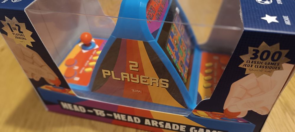 НОВА -Мини аркадна игра Legami - Head to head