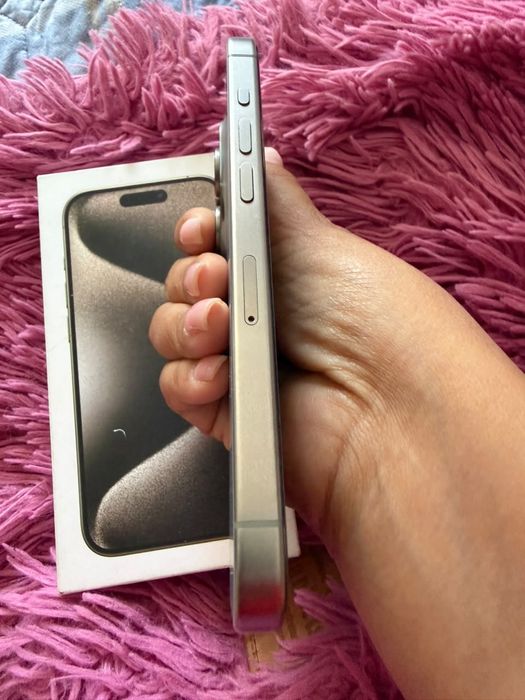 Продам iphone 15 pro