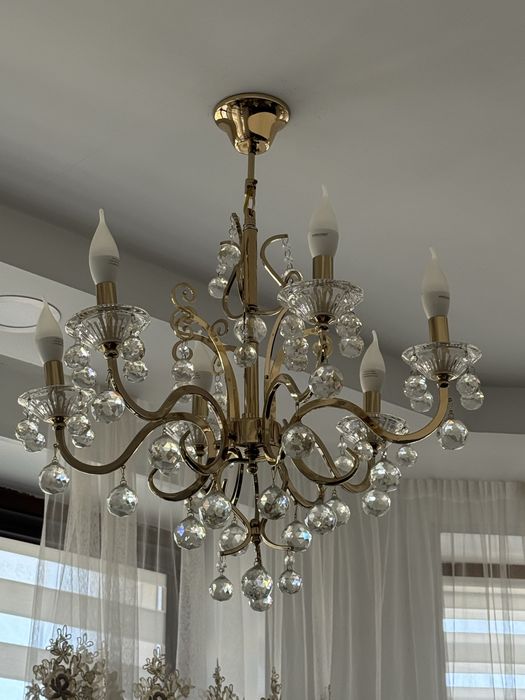 Продам люстру супер