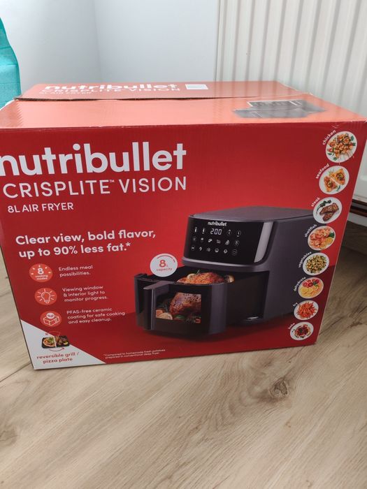 Air fryer, folosit de două ori,este in garanție