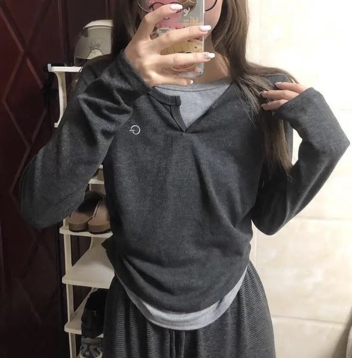 Лонгслив в корейском стиле