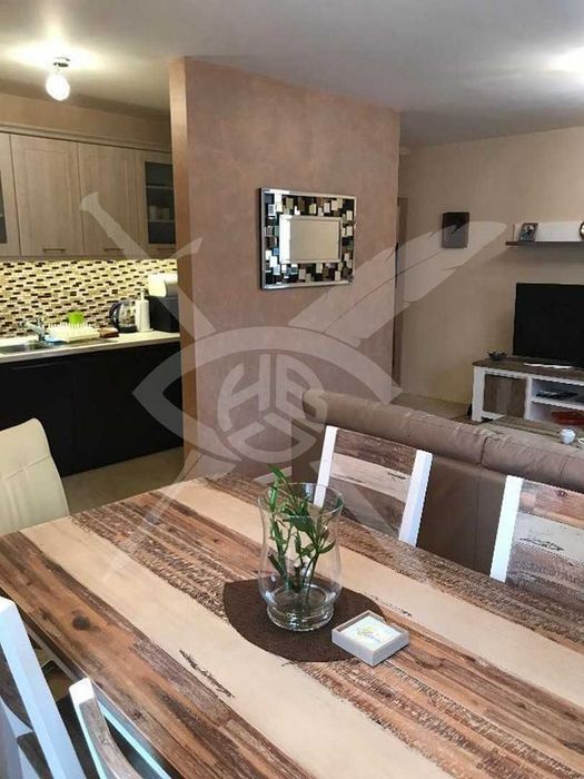 Дава се под наем Двустаен апартамент в София, Дианабад - 82 кв.м за 993.99 € - Снимка #2