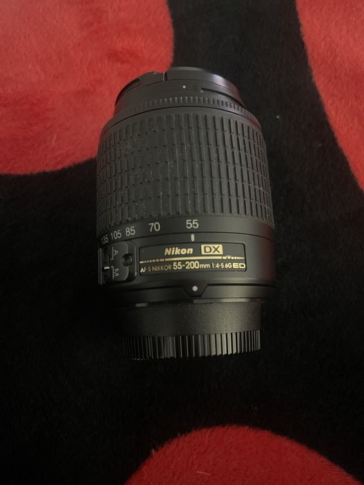 Obiectiv nikon 55-200