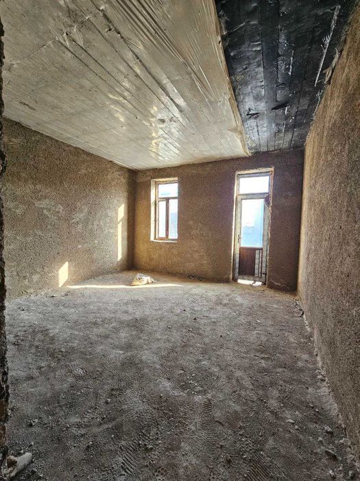 Таунхаус 1,8 соток на районе Аэропорта