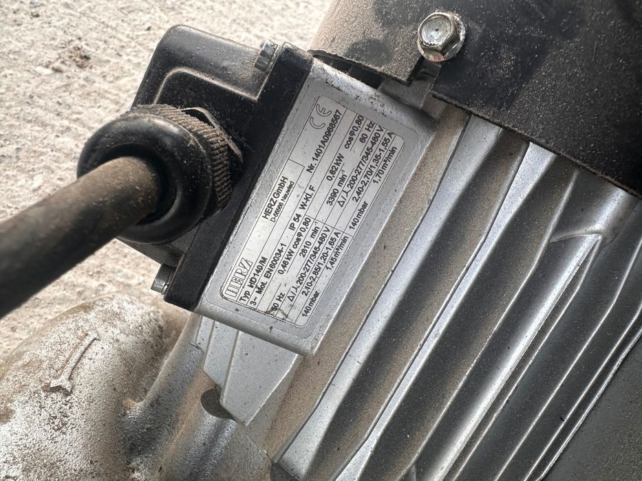 Вакум помпа HERZ, 140 mbar.