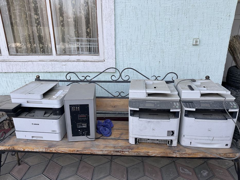 Принтеры 3. штук