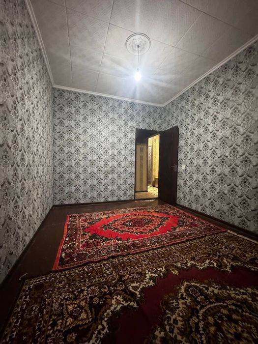 Чирчик 8 микро район 3х Нархи 43.000$ Бош толов ва паспорт бн Ипотека