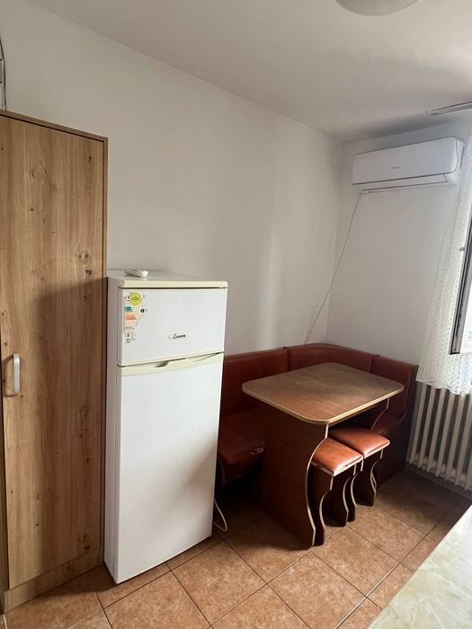 Închiriez garsonieră Craiova[brazda]