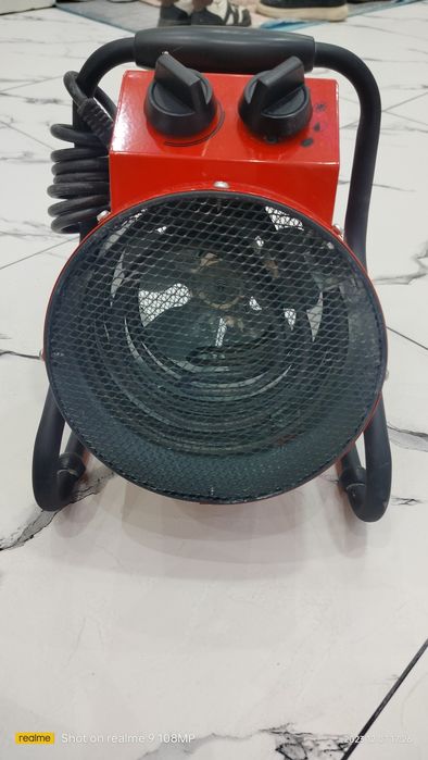 Тепловентилятор электрический  новый