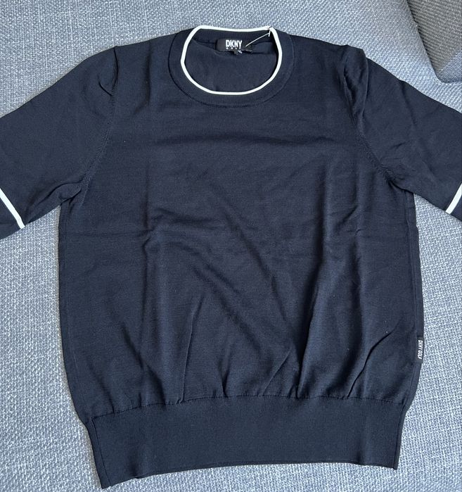 Женская кофта DKNY