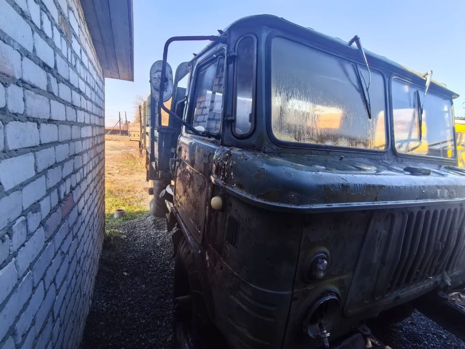 Авто Газ 66 Бензин